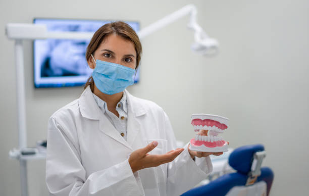 Best Broken or Chipped Tooth Repair in Okolona, MS